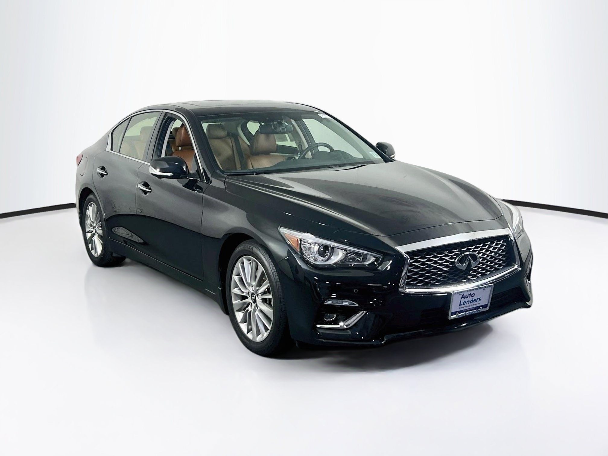 Used 2023 INFINITI Q50 Luxe w/ Cargo Package AWD/4WD image 3