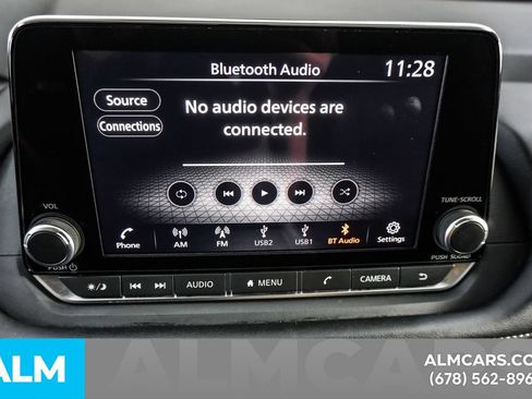 Used 2025 Nissan Rogue SV FWD image 34