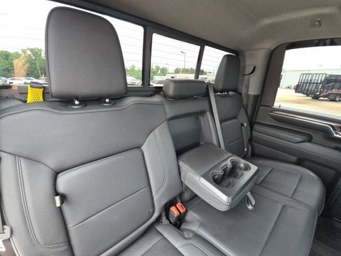 Used 2024 Chevrolet Silverado 2500 LTZ w/ LTZ Plus Package AWD/4WD image 16