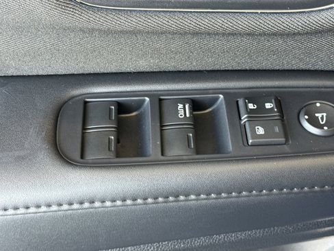 Certified 2022 Honda HR-V EX image 12