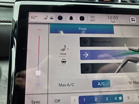 Used 2023 Jeep Grand Cherokee L Limited AWD/4WD image 27