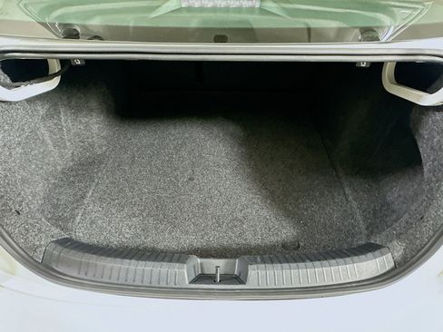 Used 2025 Volkswagen Jetta Sport image 26