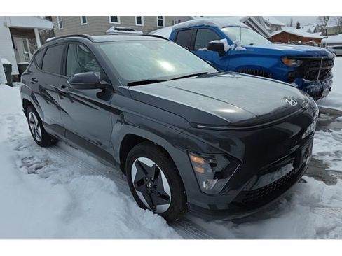 Used 2024 Hyundai Kona SEL image 2