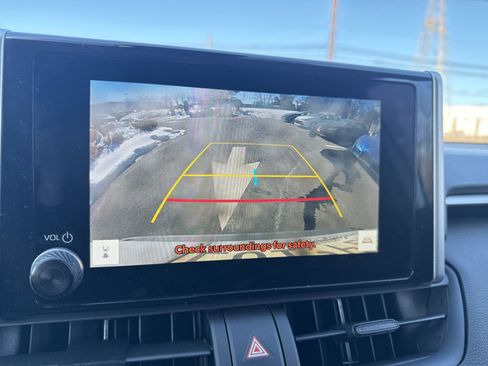 Certified 2024 Toyota RAV4 XLE image 20