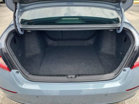 Used 2022 Honda Accord Touring image 6