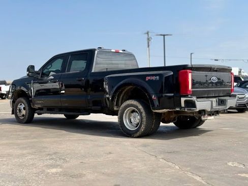 Used 2023 Ford F350 XLT w/ FX4 Off-Road Package image 5