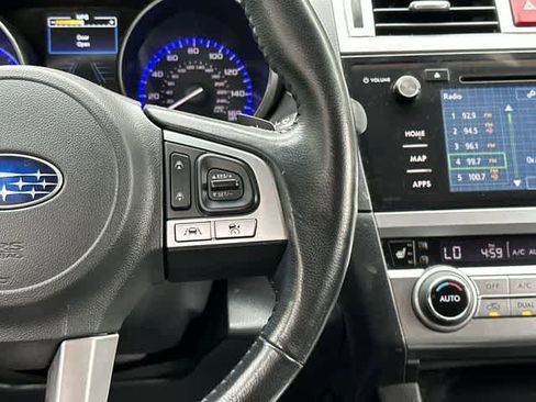Used 2016 Subaru Outback 3.6R Limited AWD/4WD image 10