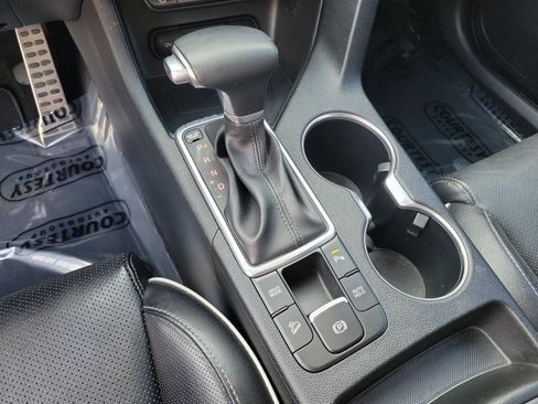 Certified 2021 Kia Sportage SX FWD image 22