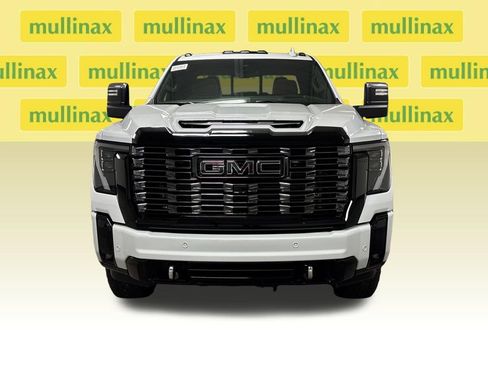New 2026 GMC Sierra 2500 Denali Ultimate AWD/4WD image 5