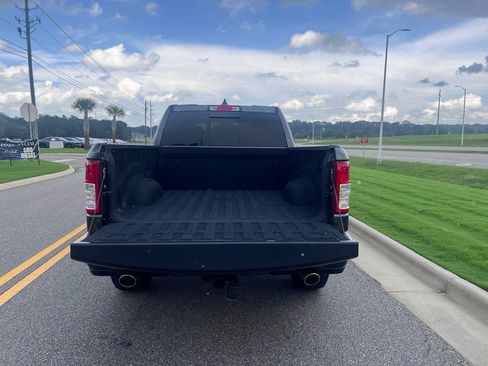 Used 2020 RAM 1500 Big Horn AWD/4WD image 6