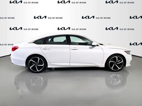 Used 2020 Honda Accord Sport image 8