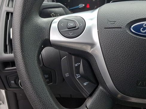 Used 2013 Ford Focus SE FWD image 21