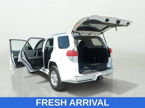Used 2013 Toyota 4Runner SR5 w/ Premium Pkg AWD/4WD image 13