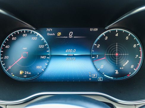 Used 2021 Mercedes-Benz C 300 Sedan image 24