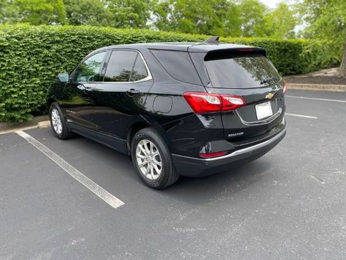 Used 2020 Chevrolet Equinox LT image 3
