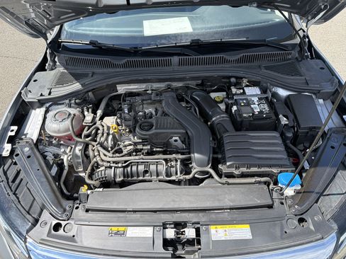 Certified 2024 Volkswagen Jetta SE FWD image 28