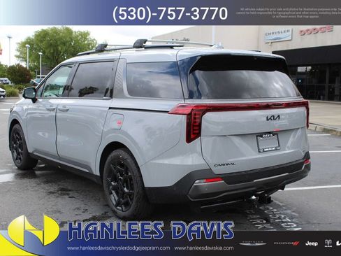 New 2026 Kia Carnival SX Prestige FWD image 9