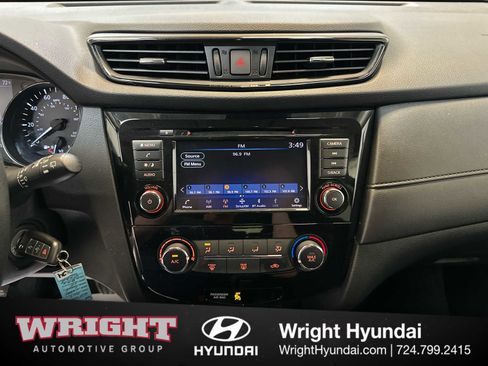 Used 2019 Nissan Rogue S w/ Special Edition Package image 25