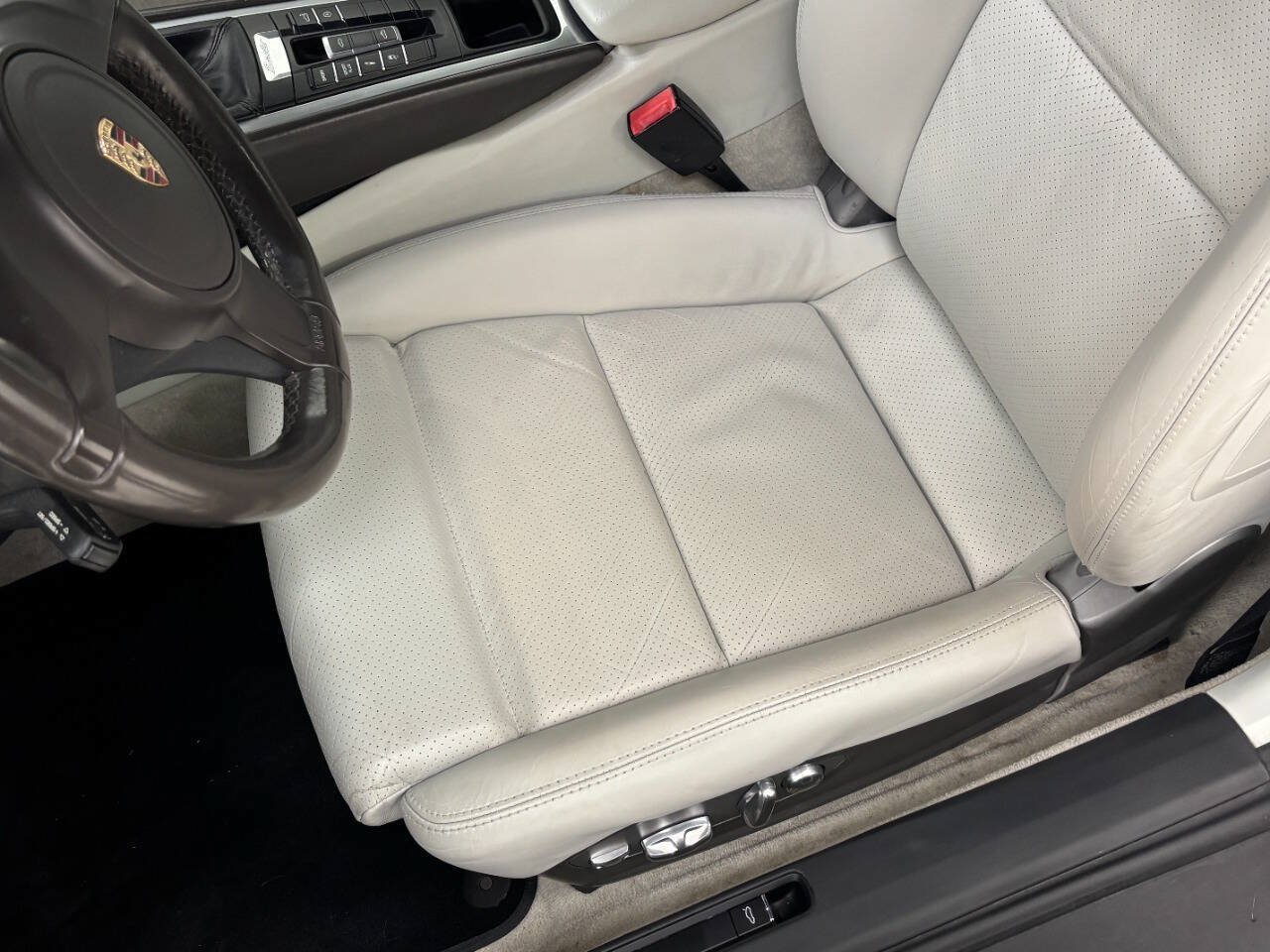 Used 2013 Porsche Boxster RWD image 20