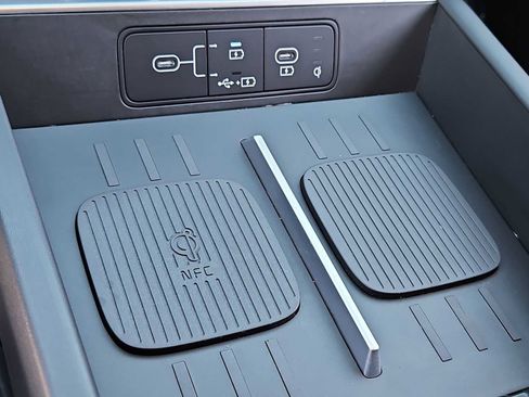 Used 2025 Hyundai Santa Fe SEL image 30