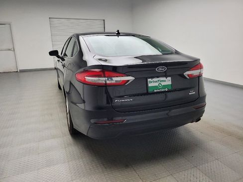 Used 2020 Ford Fusion SE FWD image 6