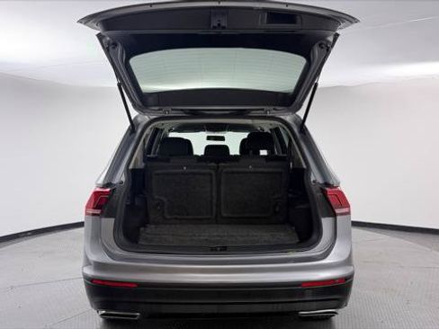 Used 2020 Volkswagen Tiguan S w/ 3rd Row Seat Package AWD/4WD image 16