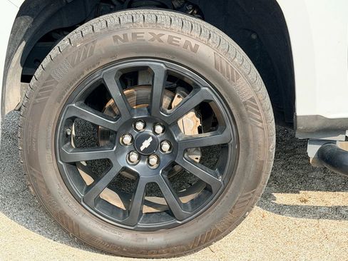 Used 2019 Chevrolet Colorado LT w/ Colorado RST Special Edition image 3