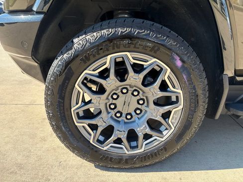 Used 2026 GMC Hummer EV SUV AWD/4WD image 10