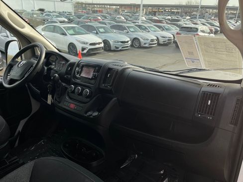 Used 2021 RAM ProMaster 2500 FWD image 15