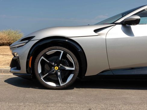 Certified 2025 Ferrari Purosangue image 8