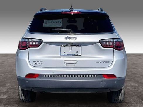 Used 2025 Jeep Compass Limited image 4