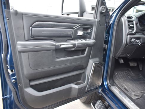 Used 2024 RAM 2500 Limited AWD/4WD image 23