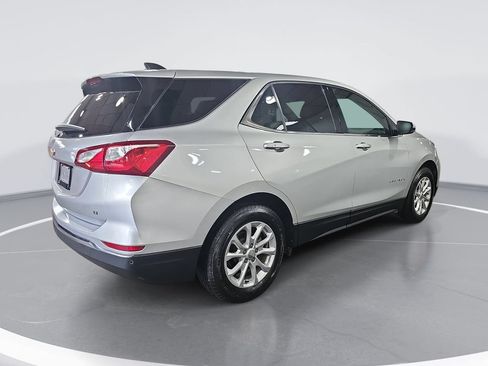 Certified 2019 Chevrolet Equinox LT w/ Driver Convenience Package FWD image 3