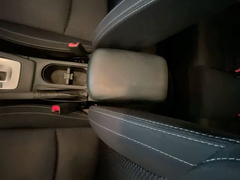 Used 2015 Subaru Forester 2.5i Premium AWD/4WD image 20