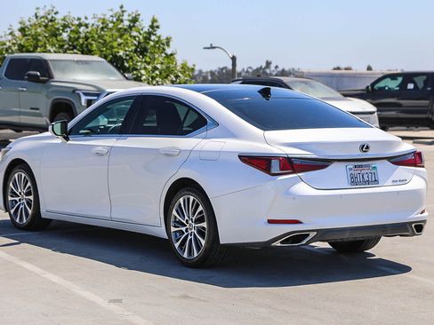 Used 2019 Lexus ES 350 w/ Premium Package FWD image 7