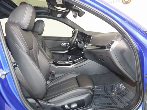 Used 2022 BMW M340i xDrive image 13