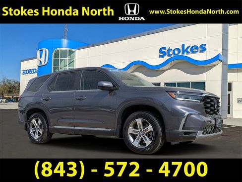 Certified 2025 Honda Pilot EX-L image 1