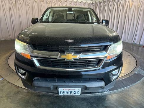 Used 2020 Chevrolet Colorado LT w/ LT Convenience Package RWD image 2