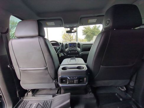 Used 2020 Chevrolet Silverado 1500 Custom w/ Infotainment Package image 16