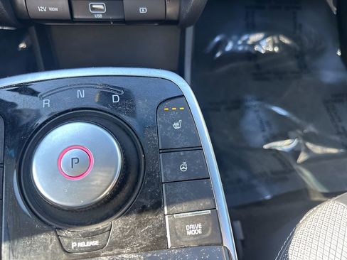 Used 2022 Kia Niro EX w/ Cold Weather Package image 21