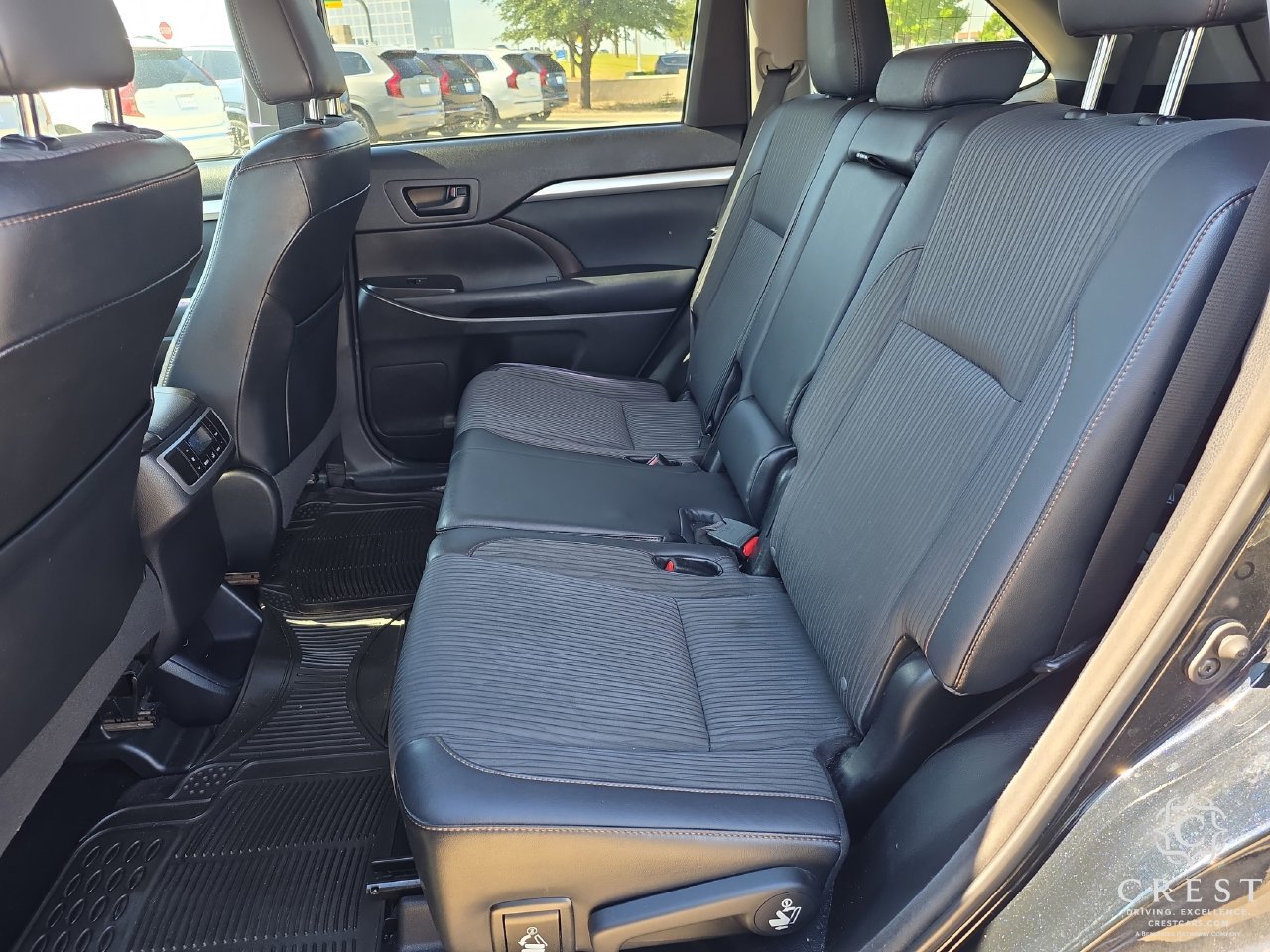 Used 2015 Toyota Highlander Plus FWD image 22