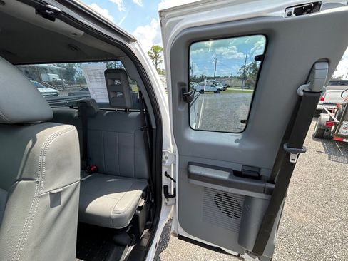 Used 2015 Ford F250 XL w/ Power Equipment Group RWD image 22
