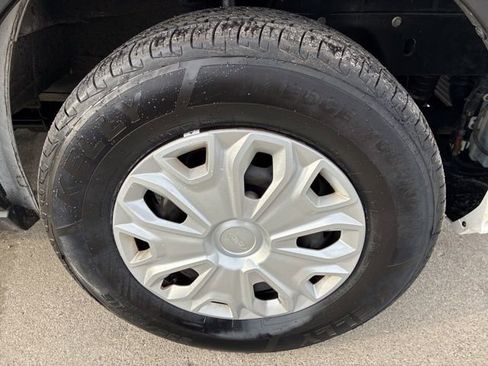 Used 2023 Ford Transit 350 XLT image 6