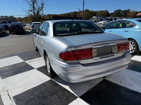 Used 2005 Buick Le Sabre Custom w/ Leather and Comfort Group image 5