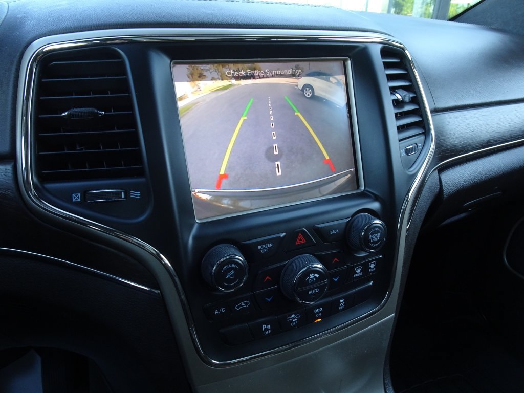 Used 2014 Jeep Grand Cherokee Summit AWD/4WD image 21
