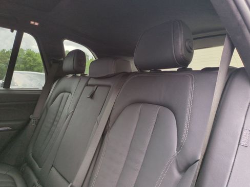 Used 2022 BMW X5 M50i w/ Executive Package AWD/4WD image 31