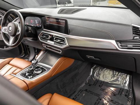 Used 2023 BMW X6 xDrive40i w/ Executive Package image 34