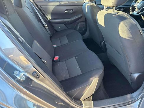 Used 2023 Nissan Sentra SV image 13