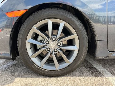 Certified 2019 Honda Civic EX image 11