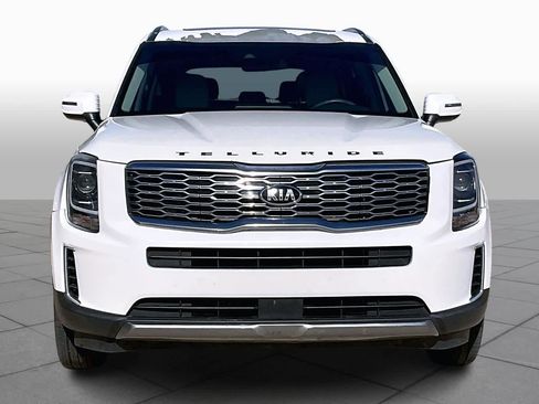 Used 2020 Kia Telluride S w/ S 8 Passenger Seating Package image 5